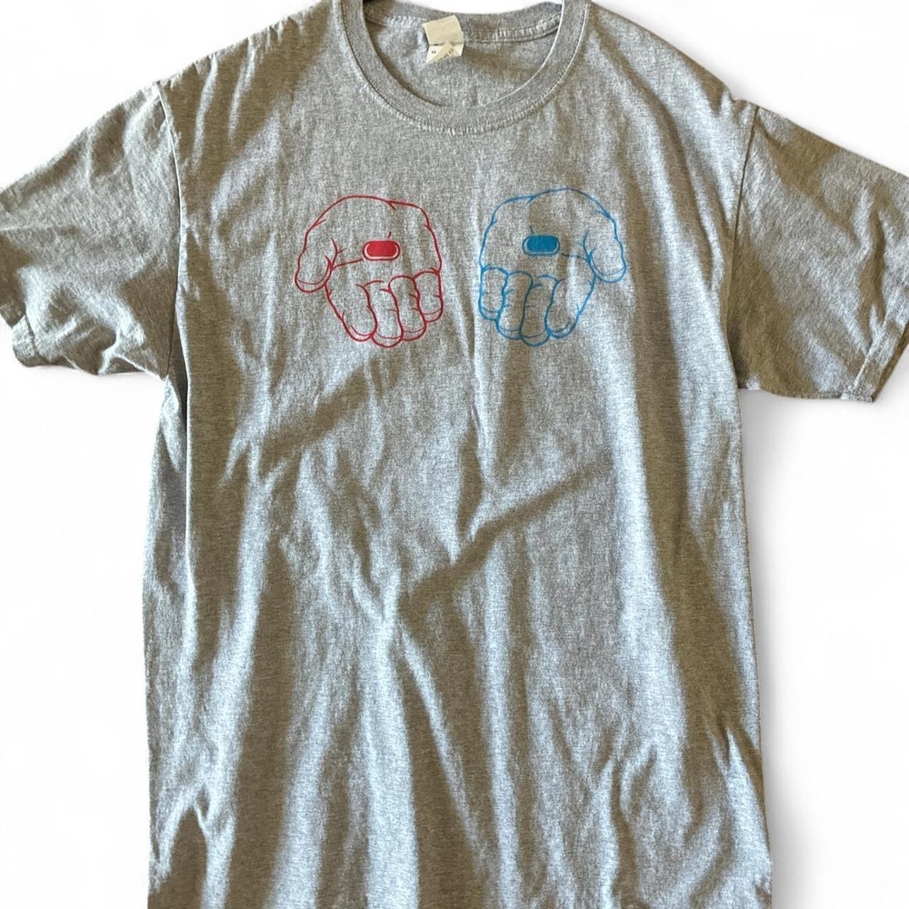 Brand new without tags. Men's graphic Tshirt. Men's medium